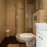 Lägenhet 4 Between Two Lakes *