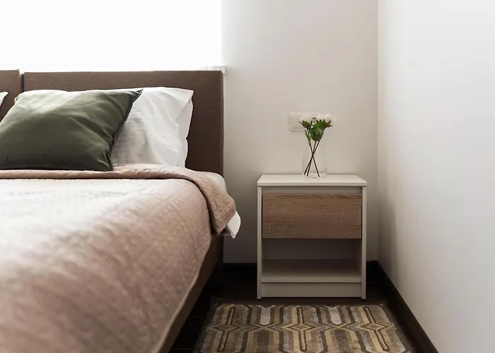 4 Between Two Lakes 维尔纽斯