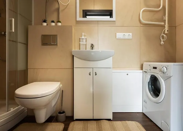 Apartment 4 Between Two Lakes *